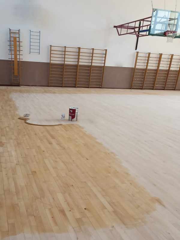 Rifacimento parquet Palestra Comunale -BG-